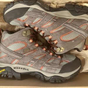 merrell moab 2 mid waterproof women's size 7.5W
